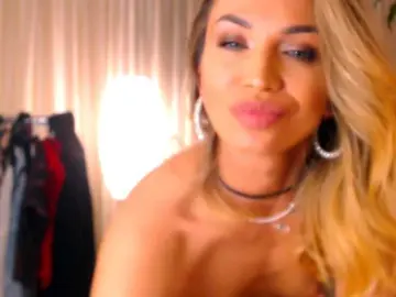 Alexandrawoow  live sex cam