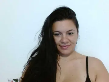 Almaalmy  live sex cam