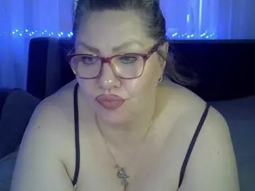 AngelinaGlam  live sex cam