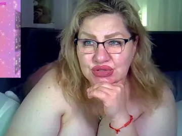 AngelinaGlam  live sex cam