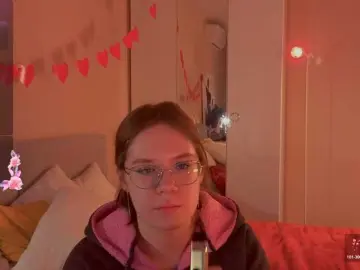 Female-Jesus  live sex cam