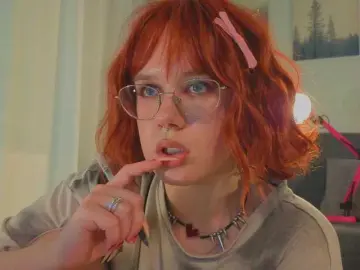 Female-Jesus  live sex cam