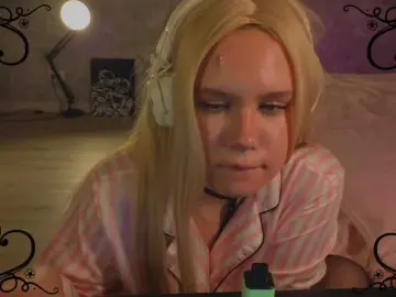 Female-Jesus  live sex cam