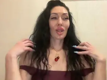 KorolevaQween000  live sex cam