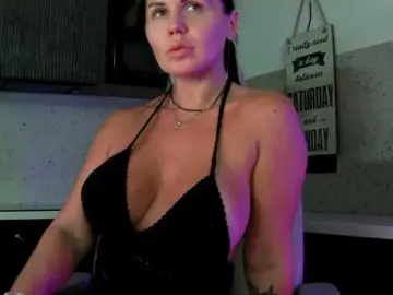 Mashulya29  live sex cam