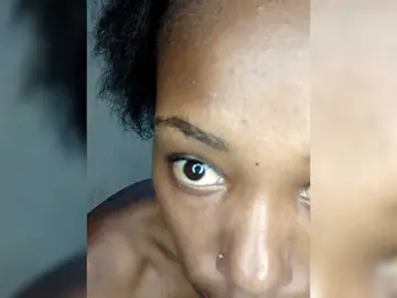 Preety-Junne  live sex cam