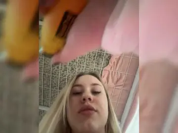 Rinaaaa-cherry  live sex cam