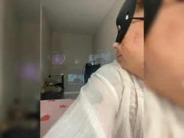 TeleVasilisk  live sex cam
