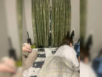 TeleVasilisk  live sex cam