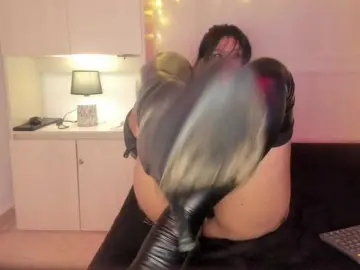 Vicky-Ruiz  live sex cam