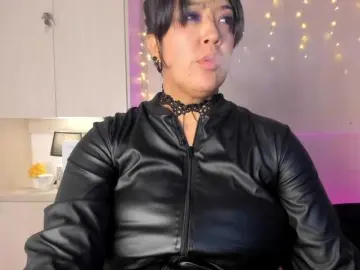 Vicky-Ruiz  live sex cam