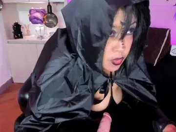 Vicky-Ruiz  live sex cam