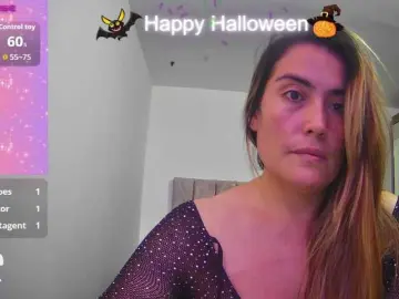Luciasexy2  live sex cam