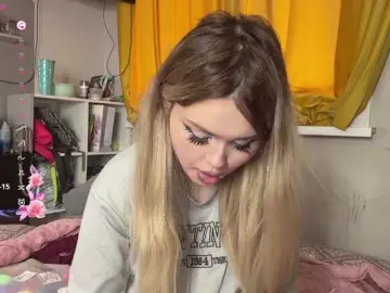 Miacusy  live sex cam