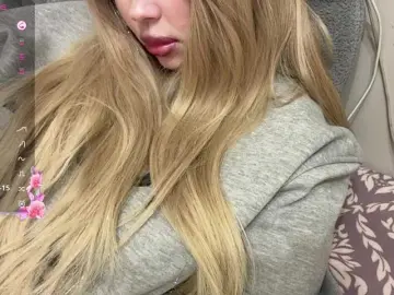 Miacusy  live sex cam