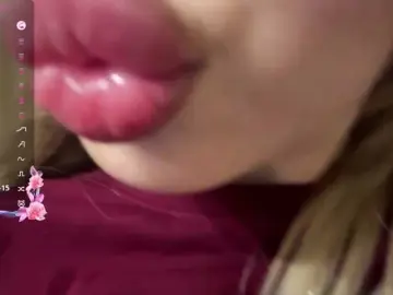 Miacusy  live sex cam