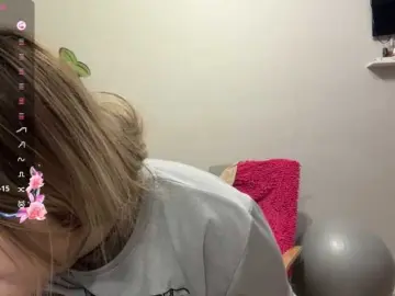 Miacusy  live sex cam
