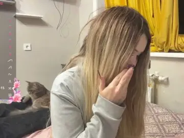 Miacusy  live sex cam