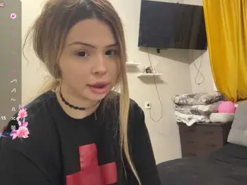 Miacusy  live sex cam