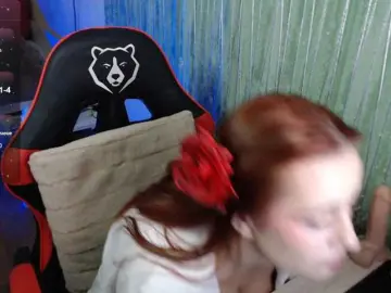 MissEllaElla  live sex cam