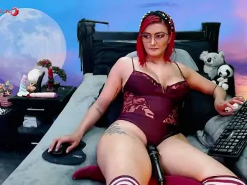 Hanna-Luna  live sex cam
