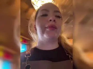 Lumarose  live sex cam