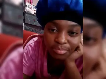 Mercedes-bunz05  live sex cam