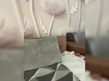 Anyuta1212  live sex cam