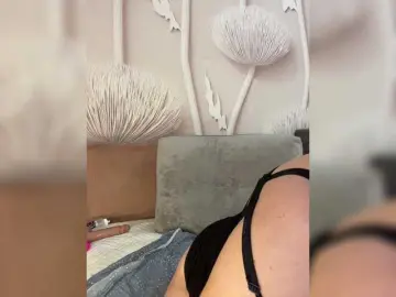 Anyuta1212  live sex cam