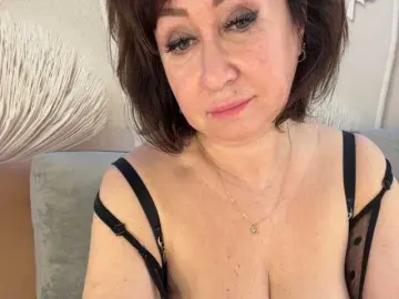 Anyuta1212  live sex cam