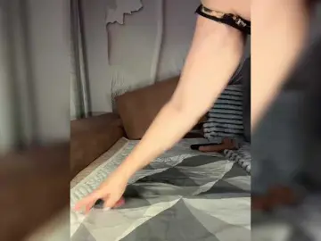 Anyuta1212  live sex cam