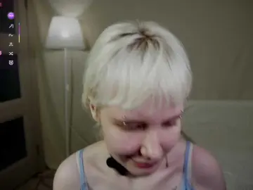 Honeyblon  live sex cam
