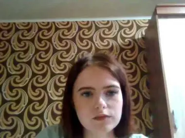 GayeHinaman  live sex cam