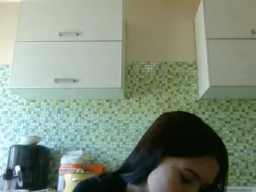GayeHinaman  live sex cam