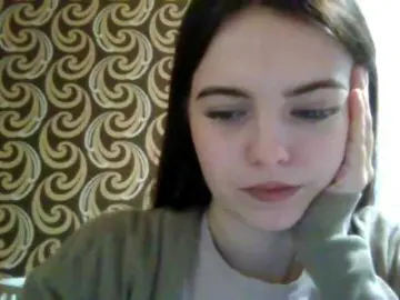 GayeHinaman  live sex cam