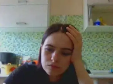 GayeHinaman  live sex cam