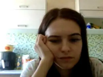 GayeHinaman  live sex cam