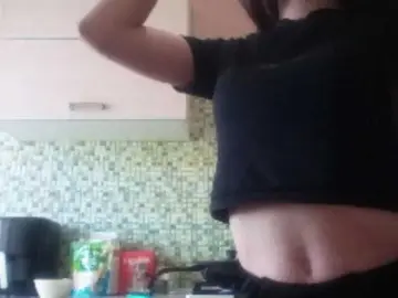 GayeHinaman  live sex cam