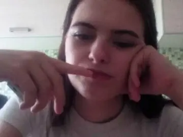 GayeHinaman  live sex cam