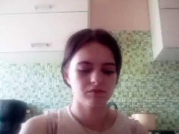 GayeHinaman  live sex cam