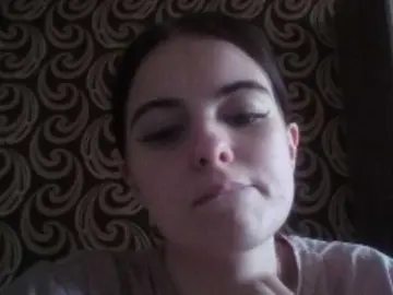GayeHinaman  live sex cam