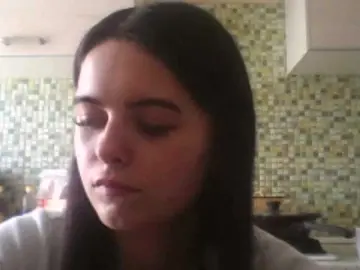 GayeHinaman  live sex cam