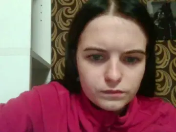 GayeHinaman  live sex cam