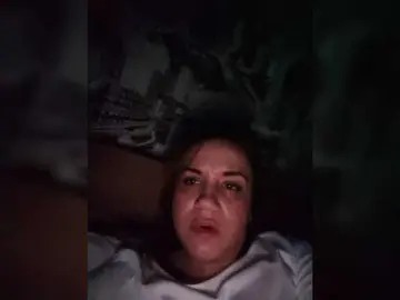 Kira183  live sex cam