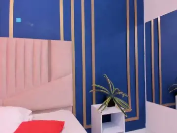 Tiana-Moon  live sex cam