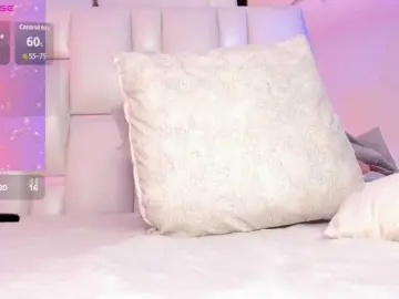 Venuswilds  live sex cam