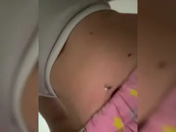 DaddySgirl9  live sex cam