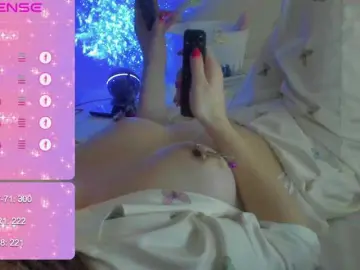 DaddySgirl9  live sex cam