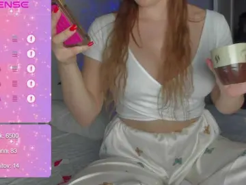 DaddySgirl9  live sex cam