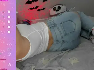 DaddySgirl9  live sex cam